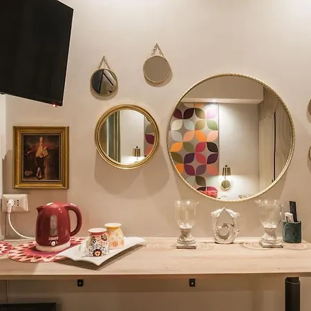 New! Monti 63 Διαμέρισμα